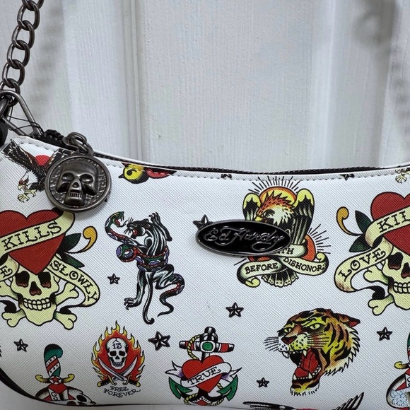 NWT Ed Hardy White Iconic Logo Tattoo Tiger Skull Print Crossbody Shoulder Bag - Picture 2 of 7